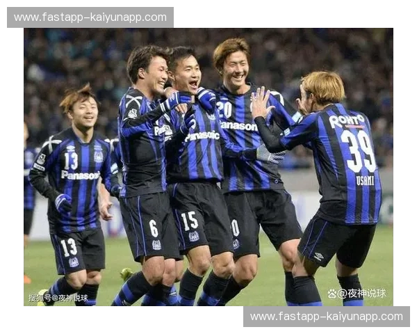 北国坚冰遇上浪速樱花：北海道札幌冈萨多vs大阪樱花的“冰火之歌”